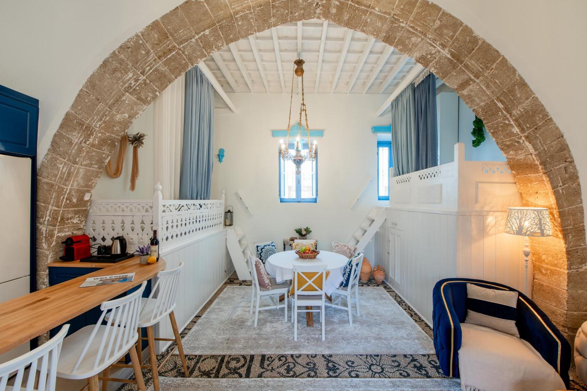 Sun Petradi Tradition & Luxury Holiday home *